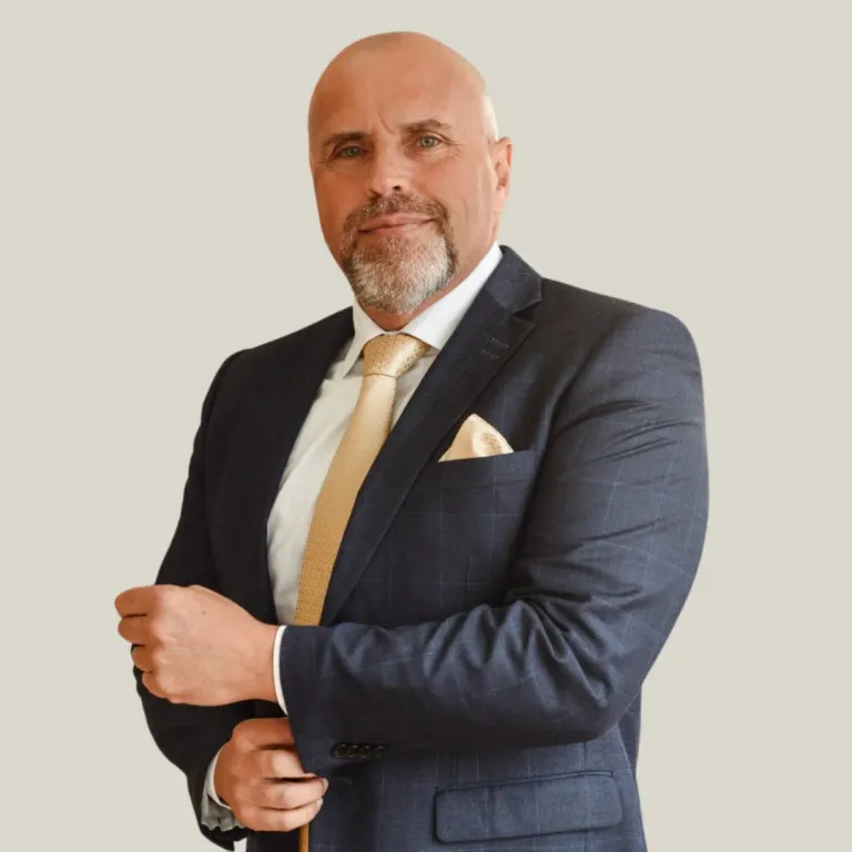 Dr. Marcio Crociati